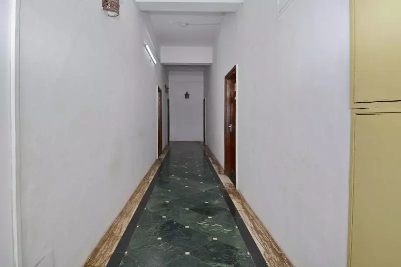 ホテル Oyo Rooms Opp Hp Tank Vasco Da Gama