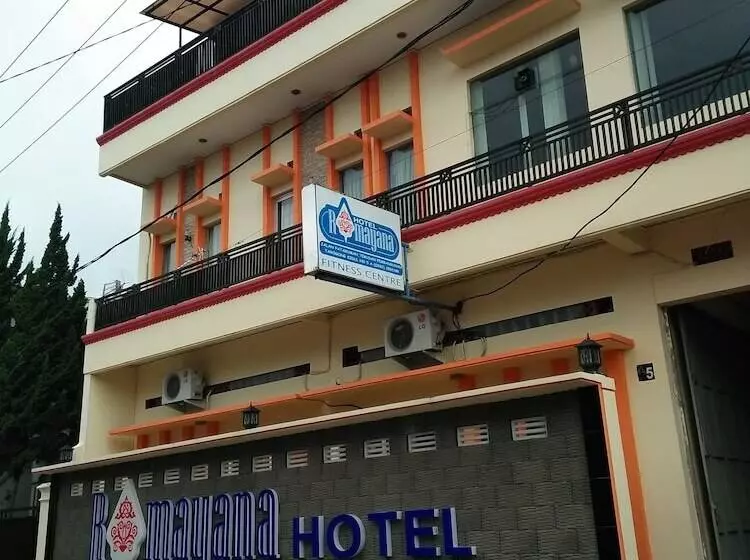 Otel Ramayana Garut