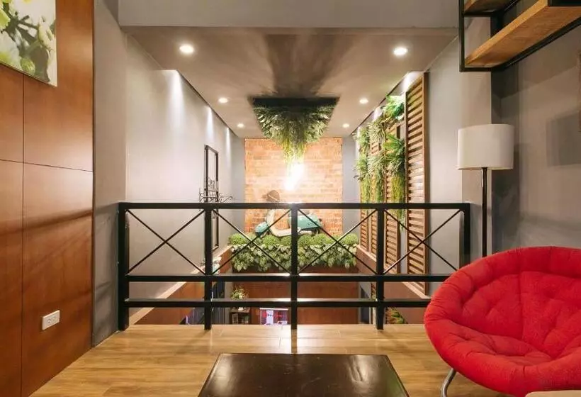 Hotelli Gardenview