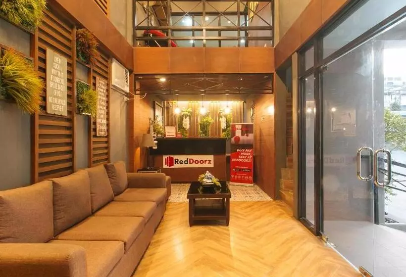 Hotelli Gardenview
