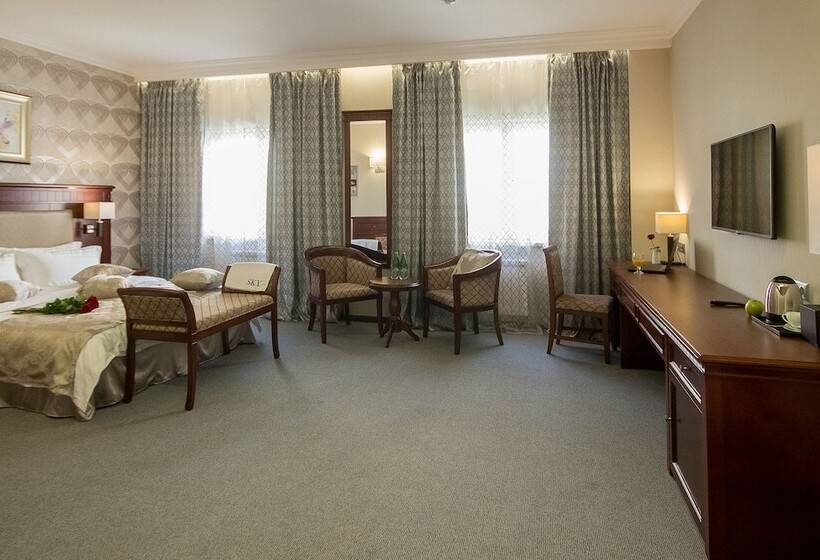 Отель Sky Centr