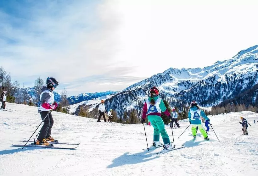 فندق Th Marilleva