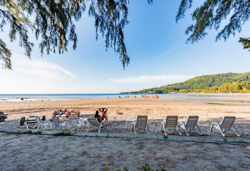فندق Thai Kamala Beach Front