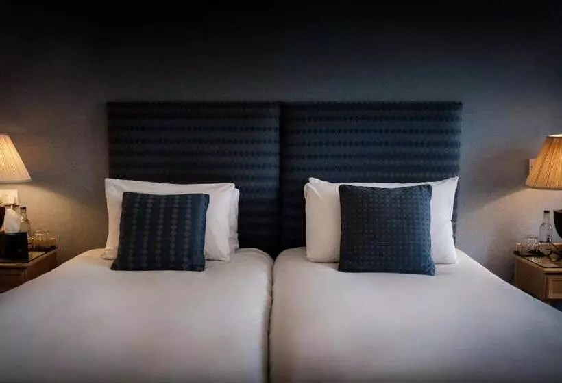 בית מלון כפרי The Bridge