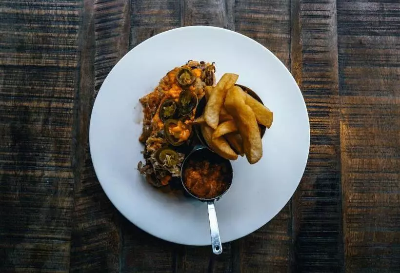 בית מלון כפרי The Bridge