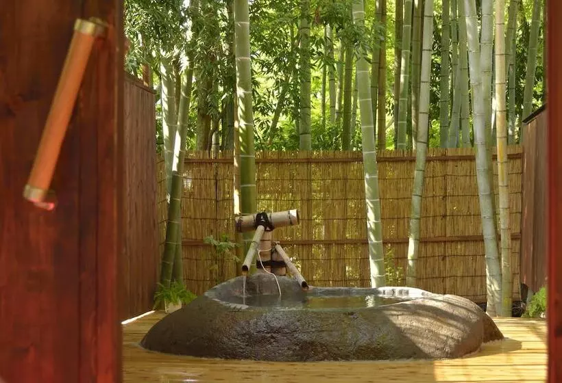 Hotelli Tatsuta Ryokan