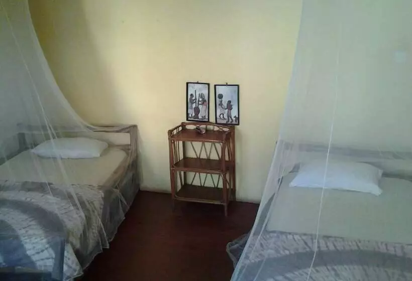 膳宿费 Barbara's Village