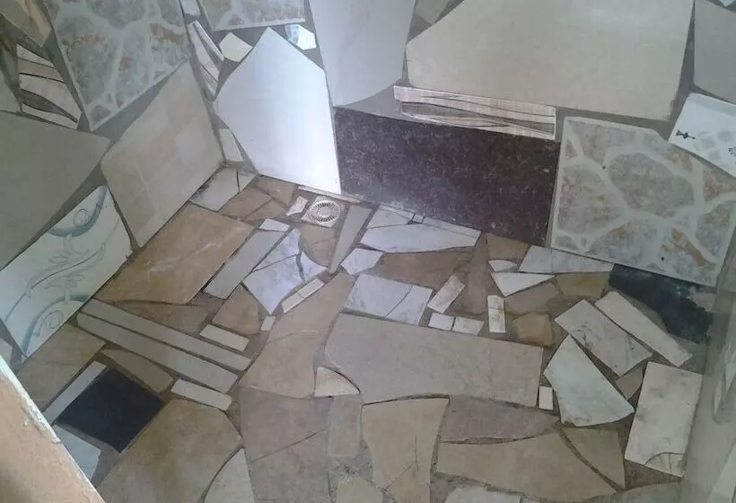 膳宿费 Barbara's Village