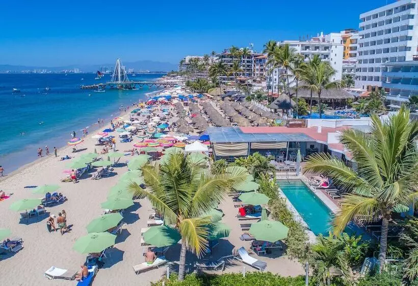 Suites At Sapphire Ocean Club