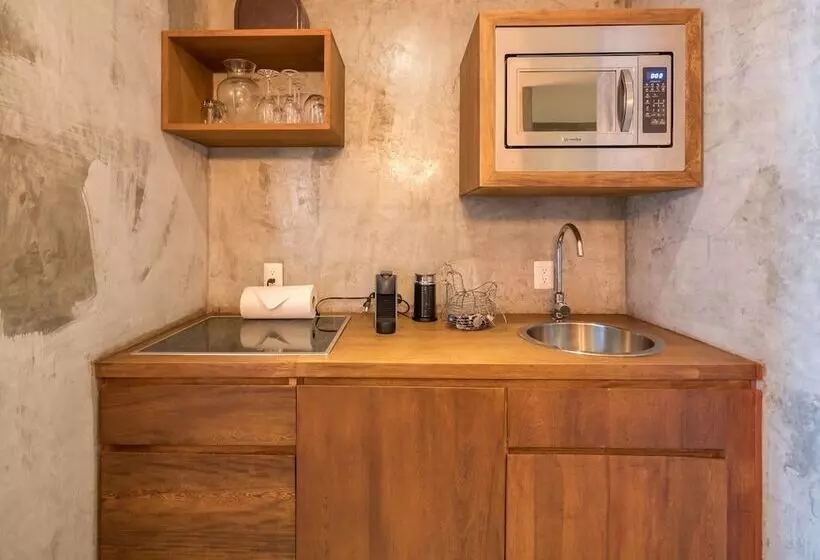 Suites At Sapphire Ocean Club