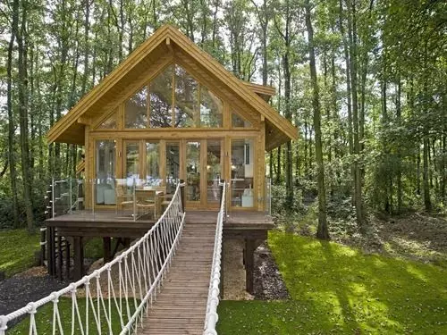 Cleveley Mere Luxury Waterside Lodges