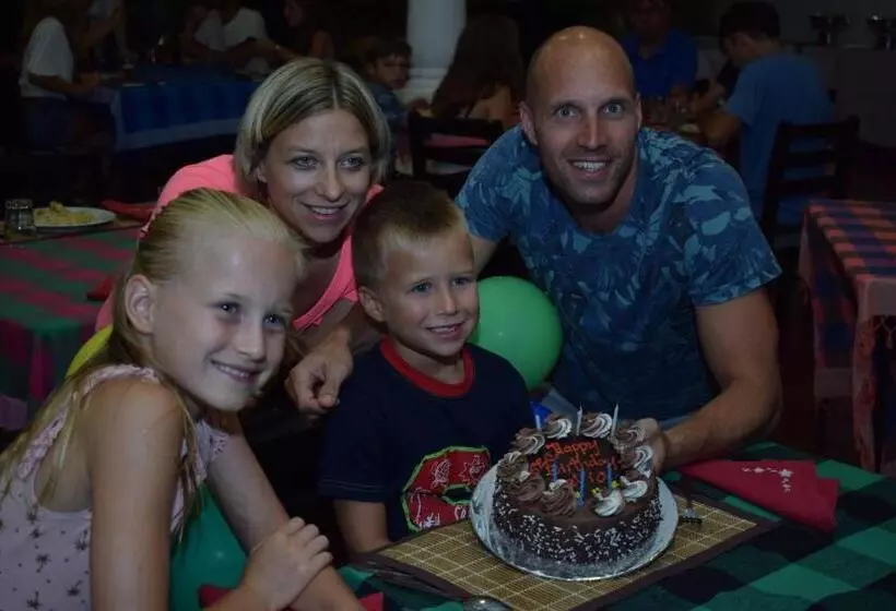 Tishan Holiday Resort