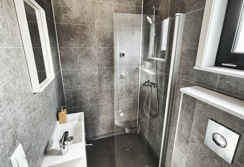 Basecamp Tiny House Eco Resort