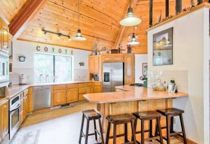 Scenic Wonders Coyote Creek 3 Bedrooms