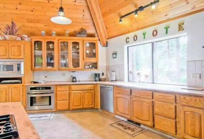 Scenic Wonders Coyote Creek 3 Bedrooms