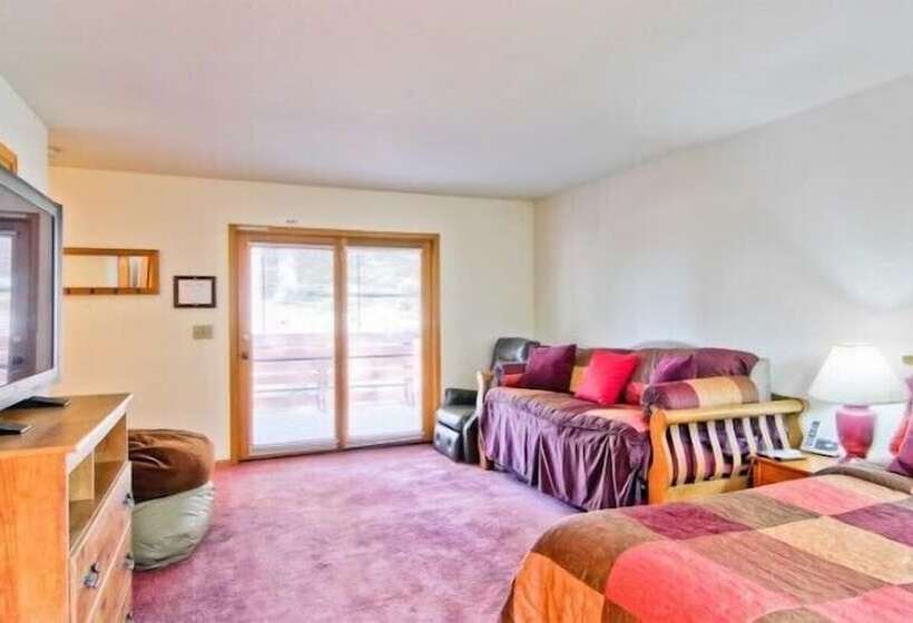 Scenic Wonders Coyote Creek 3 Bedrooms