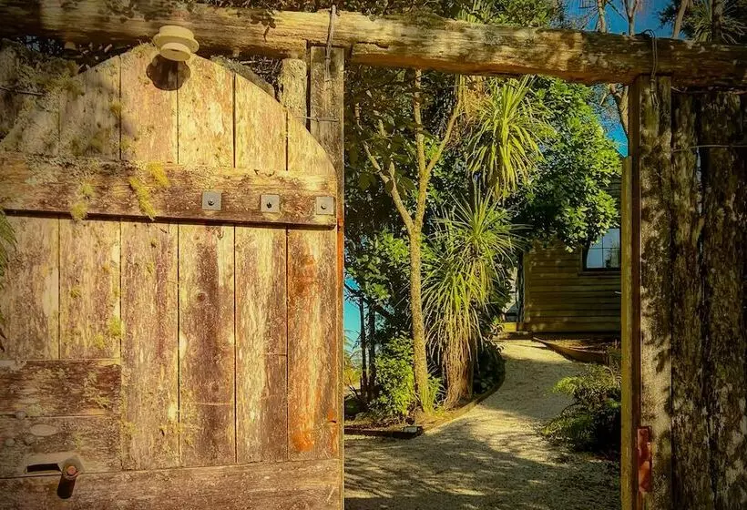 Te Tiro Accommodation
