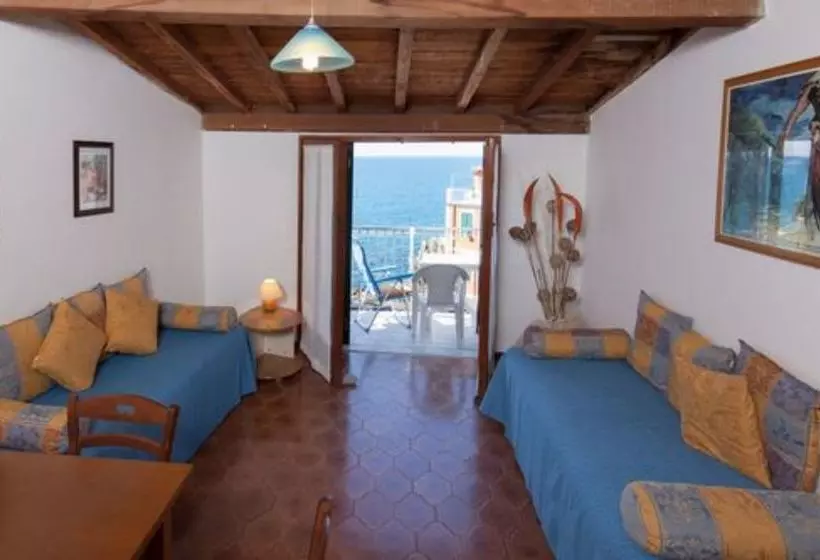 Appartamenti E Camere Edi