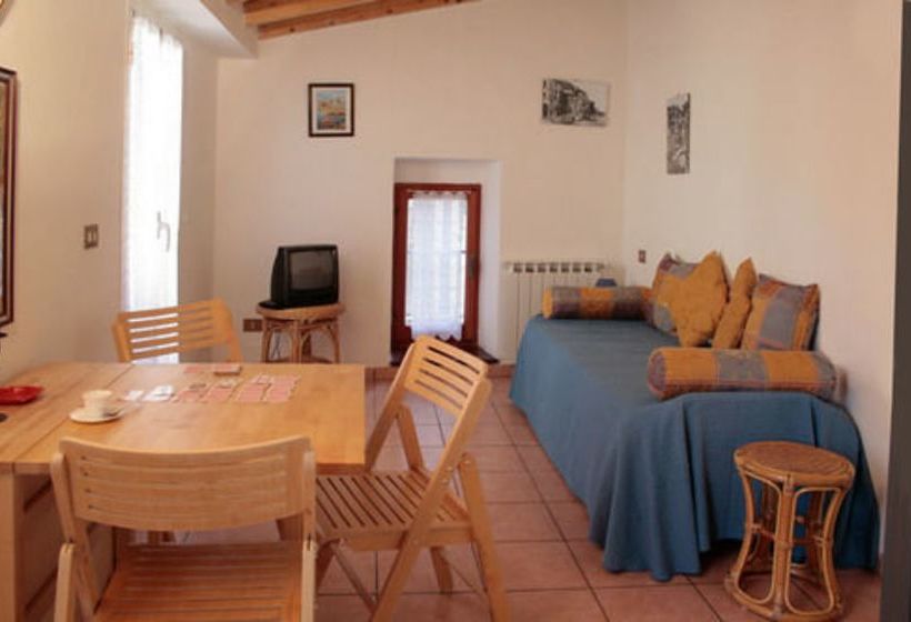 Appartamenti E Camere Edi