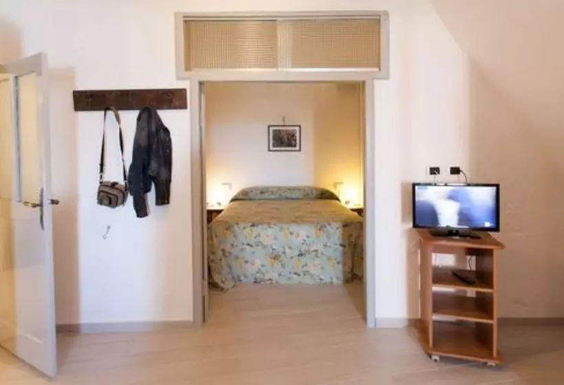 Appartamenti E Camere Edi