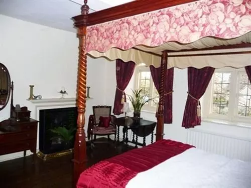 ベッドアンドブレックファースト Buscot Manor