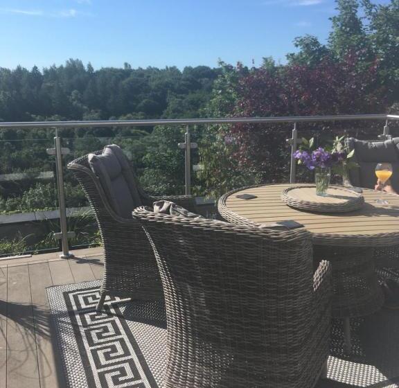 住宿加早餐  Firbank Lodge