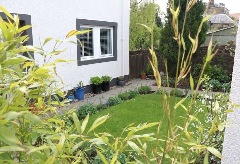 住宿加早餐  Firbank Lodge