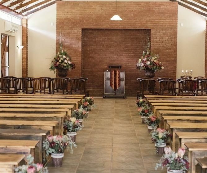 ベッドアンドブレックファースト Warm Karoo