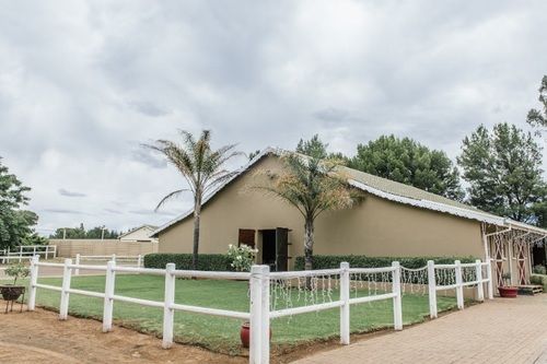 ベッドアンドブレックファースト Warm Karoo