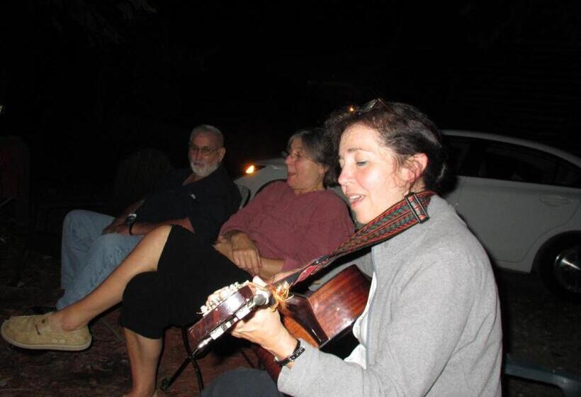 Buffalo Creek Bed & Breakfast