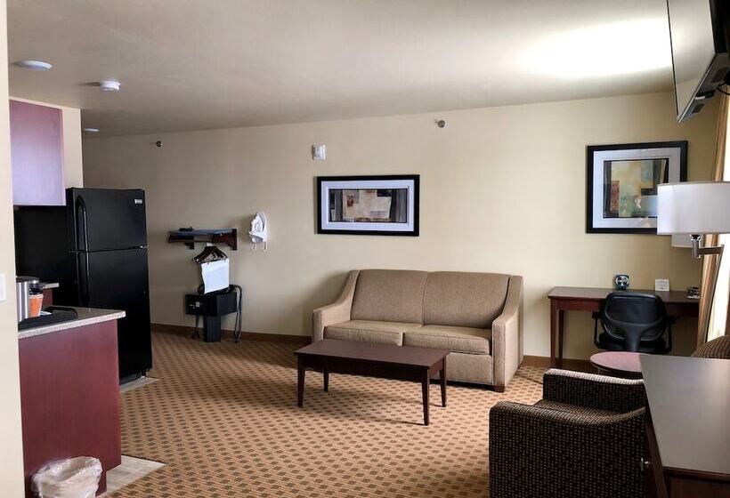 Cobblestone Hotel & Suites Pulaski/green Bay