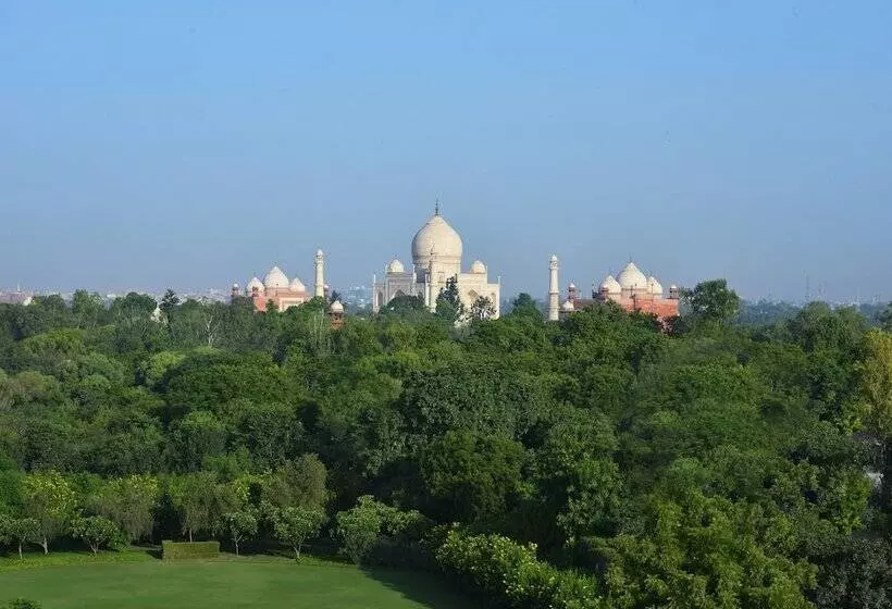 هتل Grand Mercure Agra