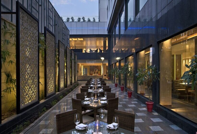 فندق Grand Mercure Agra