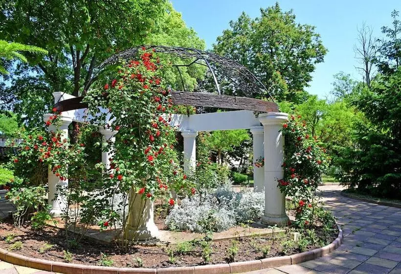 호텔 Estreya Palace & Residence