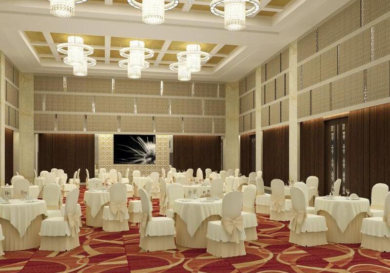 فندق Grand Mercure Agra