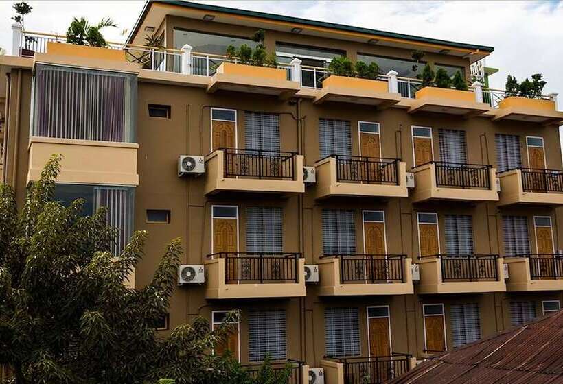 هتل Lily The Home