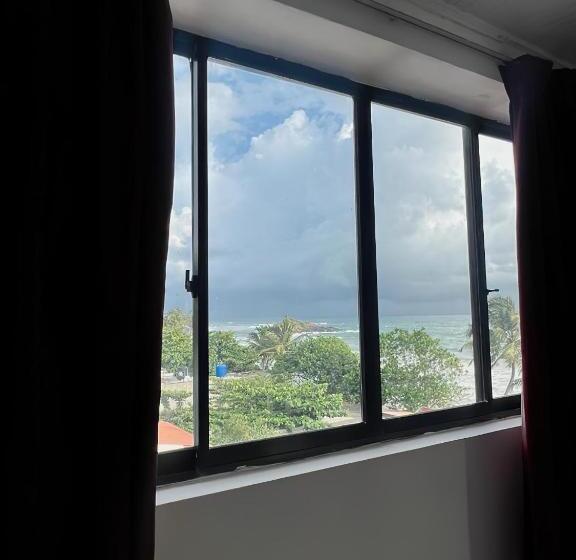 ホテル Mirissa Heights