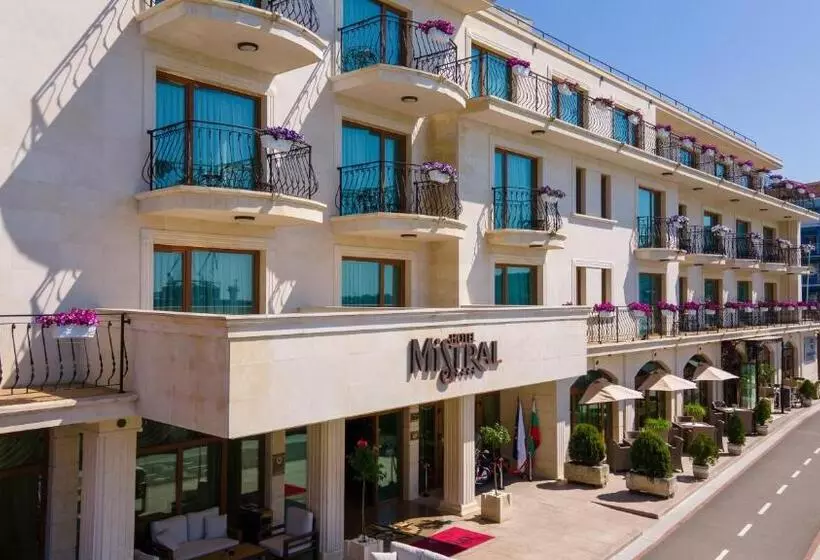 Hotel Mistral