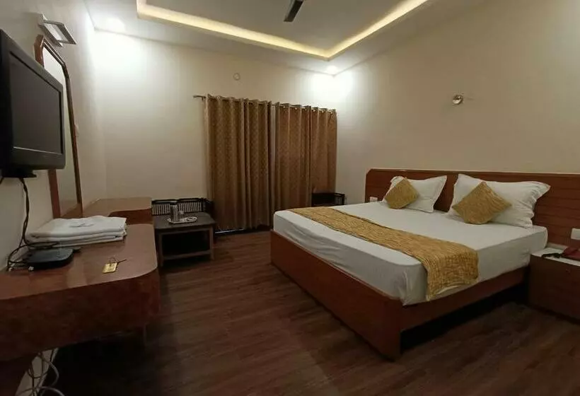 ホテル Padmini International  Sigra