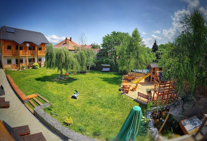 בית מלון כפרי Penzion Maria