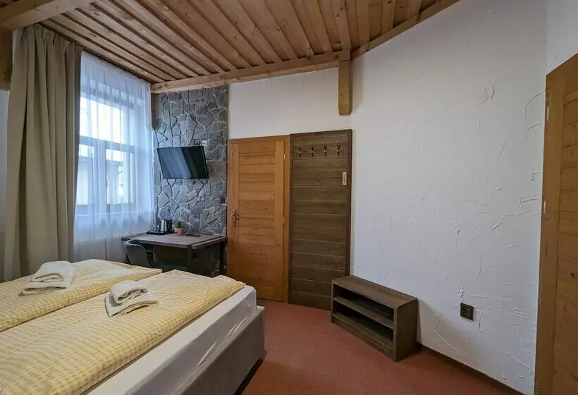 هتل Penzion Maria