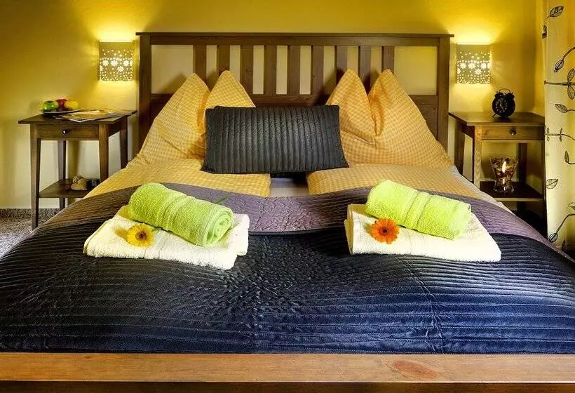 هتل Penzion Maria