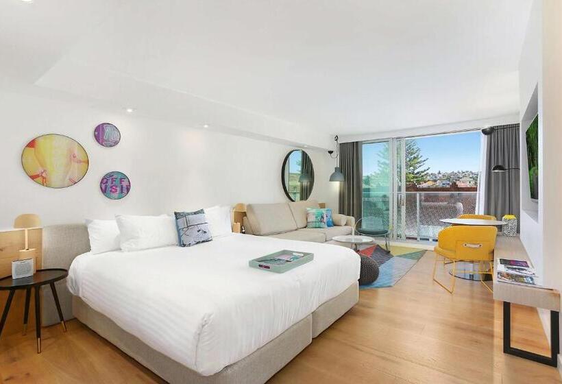 בית מלון כפרי Qt Bondi