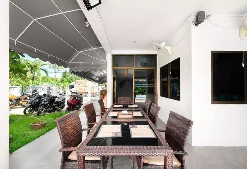 Отель Sunsuko Village Panwa