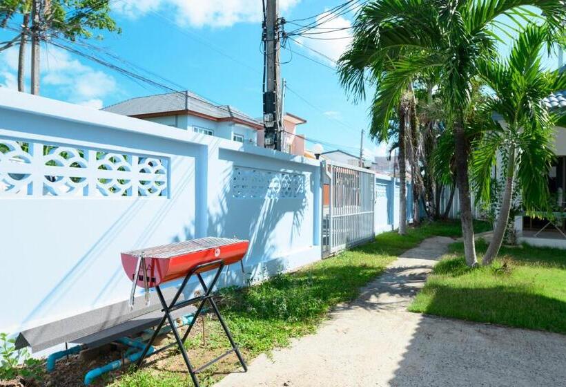 فندق Sunsuko Village Panwa