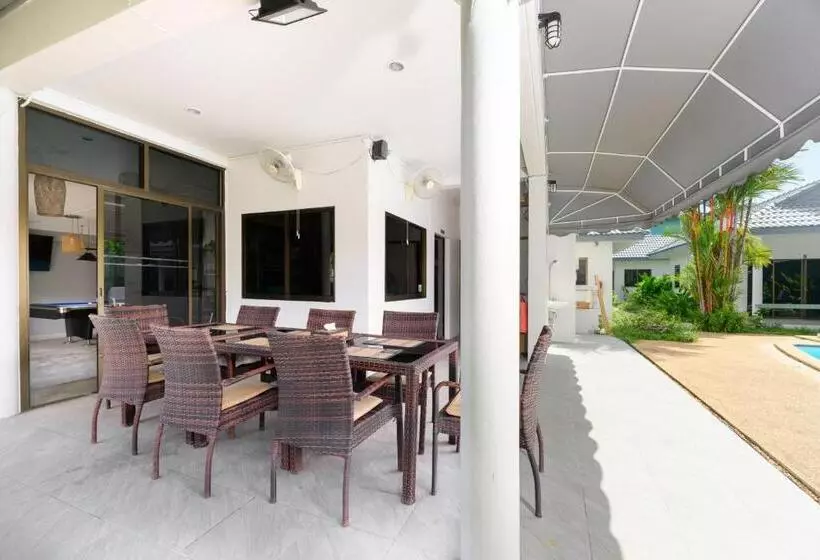 Отель Sunsuko Village Panwa