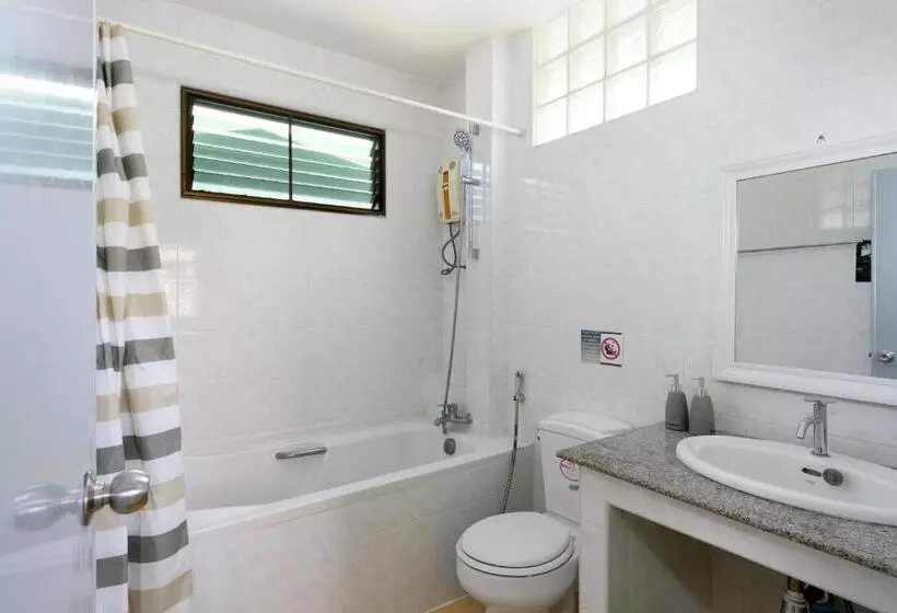 Отель Sunsuko Village Panwa