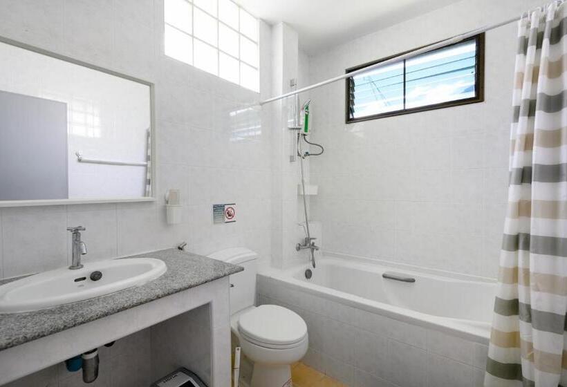 فندق Sunsuko Village Panwa