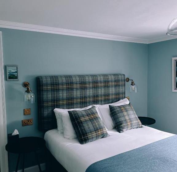 Saplinbrae Hotel And Lodges