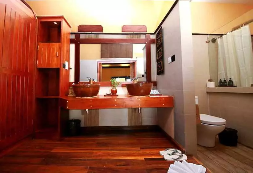 The Hotel Kalaw Hill Lodge